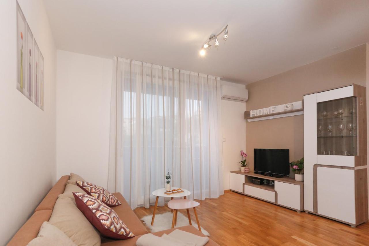 Apartament Miki